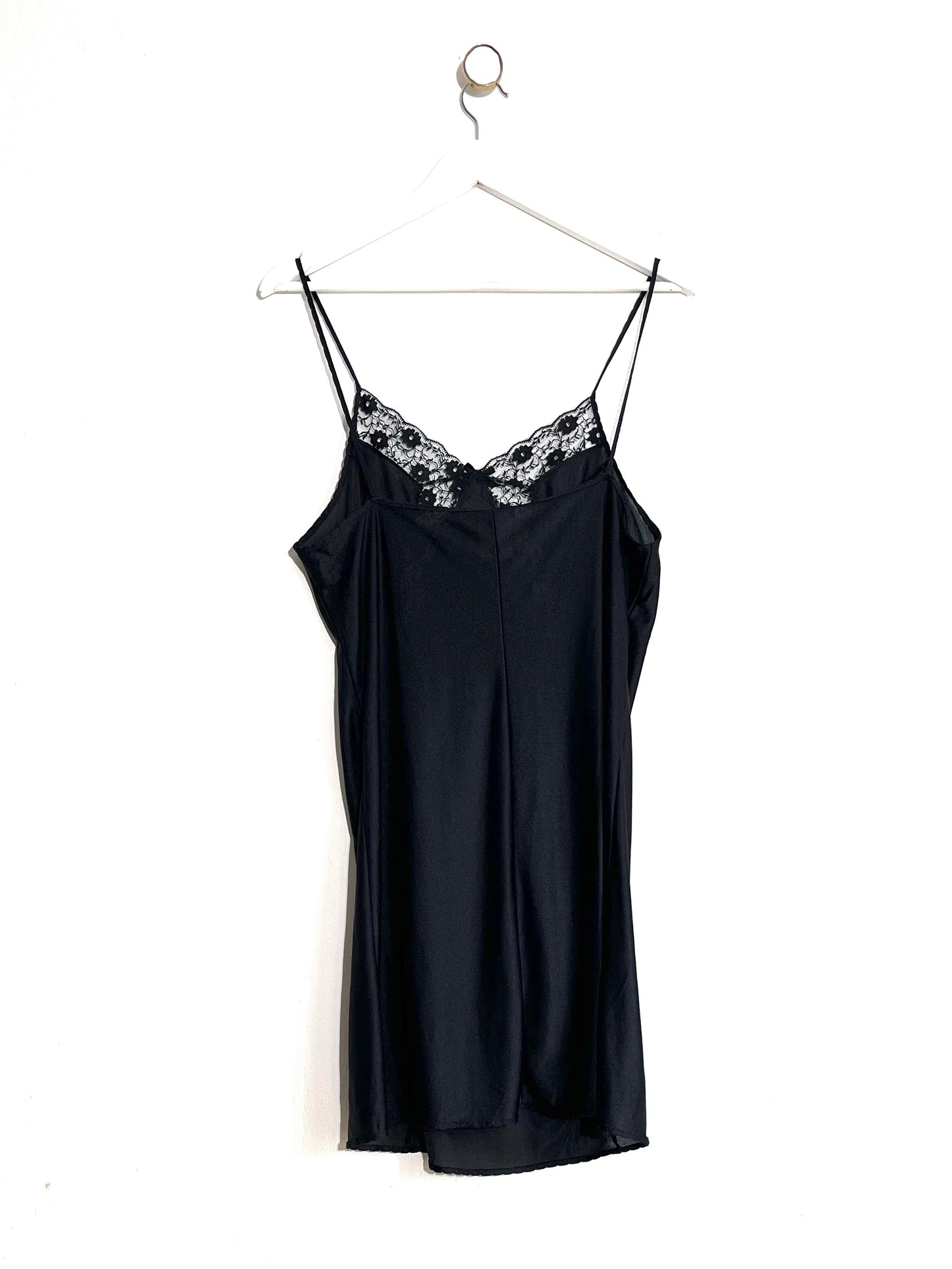 Nuisette 80's en dentelle (40/42)