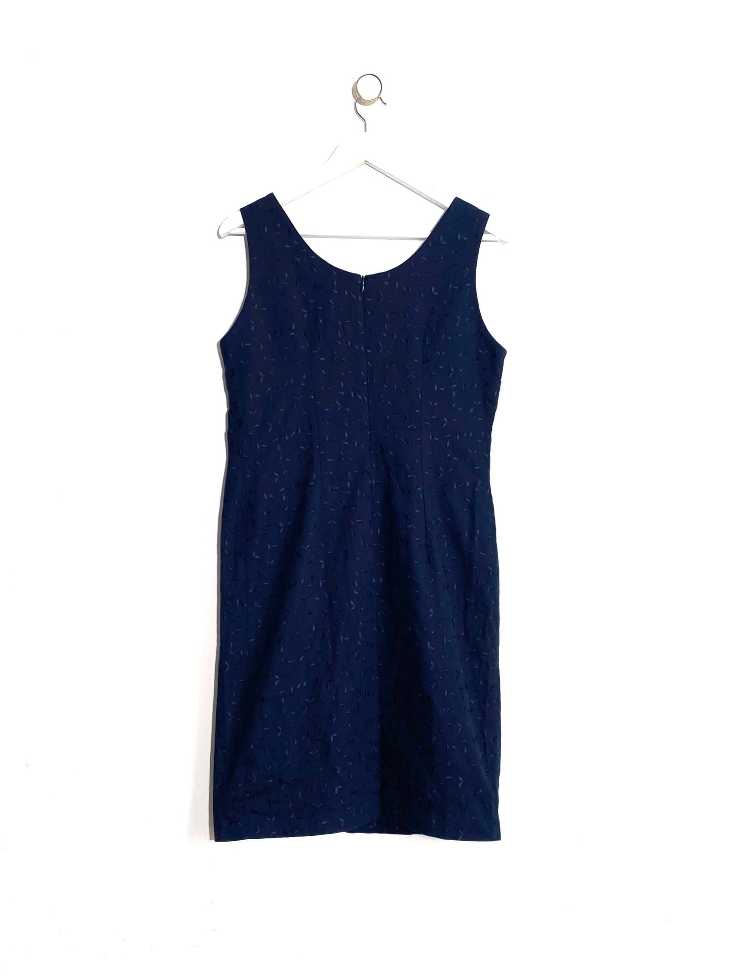 Robe à broderies fleurs (42)